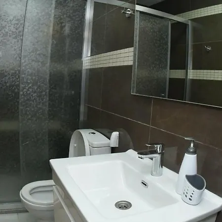 شقة Aura Apartments-modern,familyheaven,bus Station