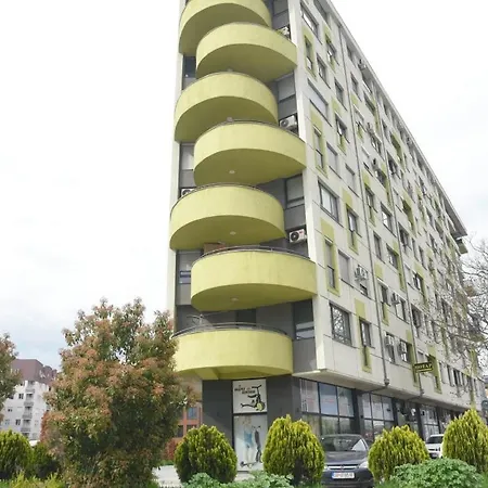 Aura Apartments-modern,familyheaven,bus Station شقة *
